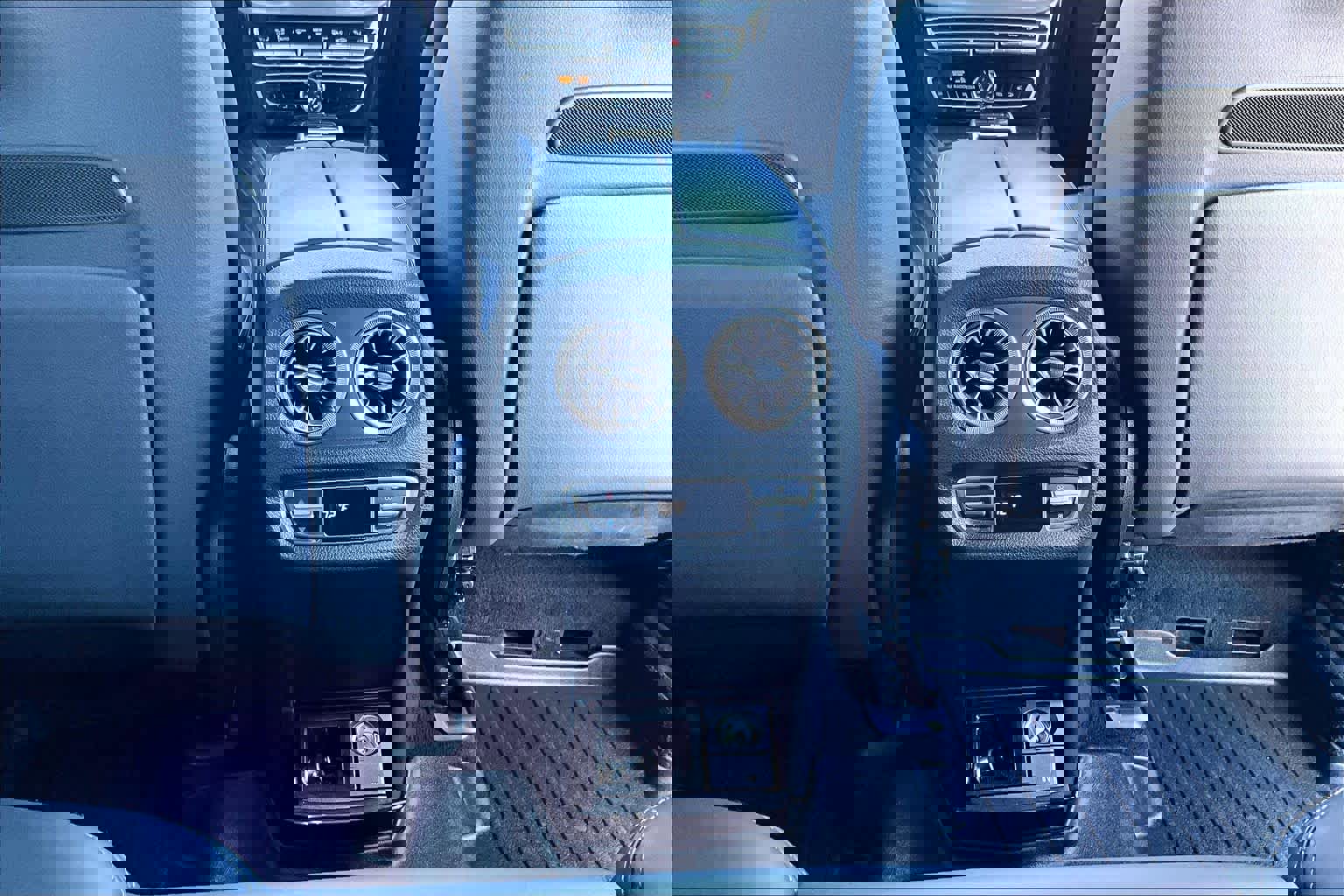 Certified 2022 Mercedes-Benz G 550 image 34