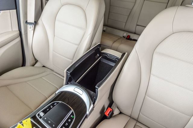 Used 2021 Mercedes-Benz GLC 300 4MATIC image 37