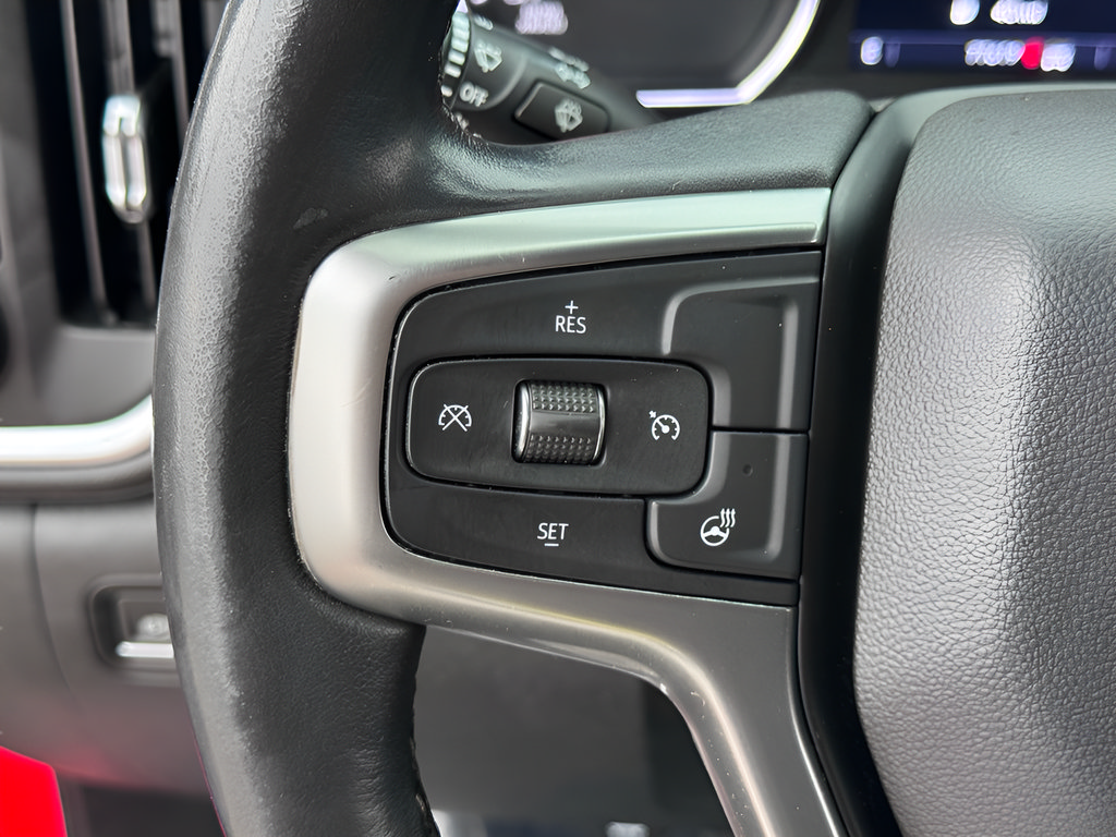 Used 2020 Chevrolet Silverado 1500 LT Trail Boss AWD/4WD image 15