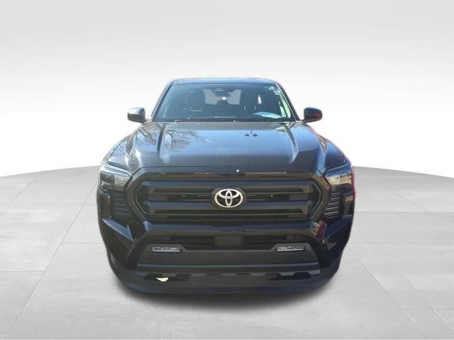 Used 2025 Toyota Tacoma SR5 image 8
