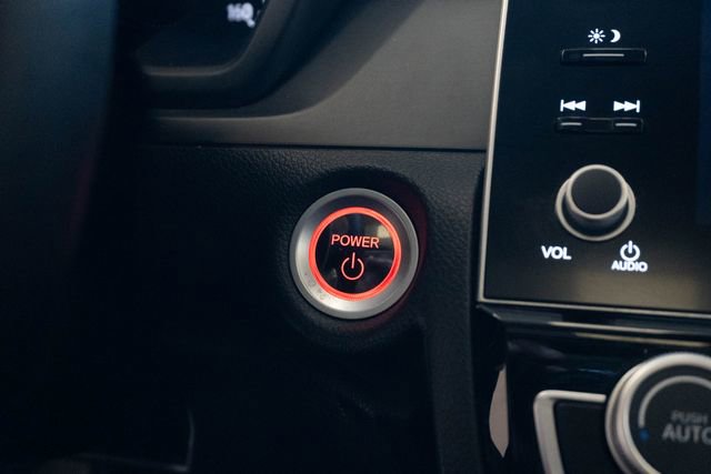 Used 2020 Honda Insight Touring image 29