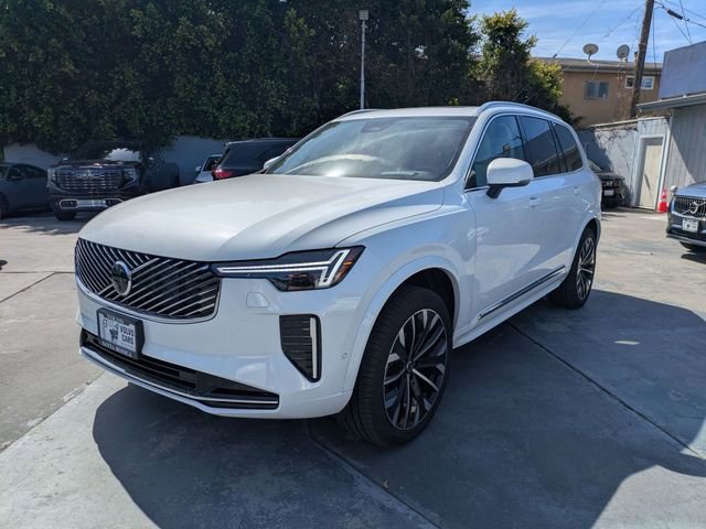 Used 2023 Volvo XC90 B5 Plus w/ Protection Package Premier AWD/4WD image 7