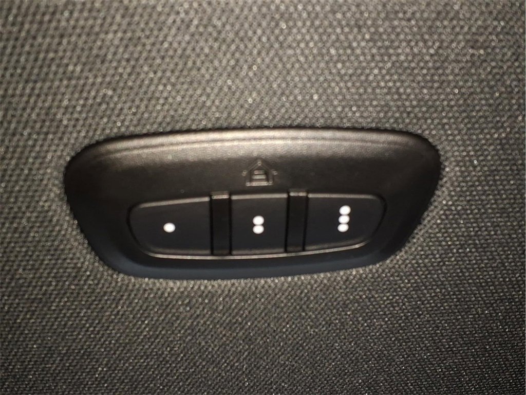 Used 2024 RAM 1500 Laramie image 32