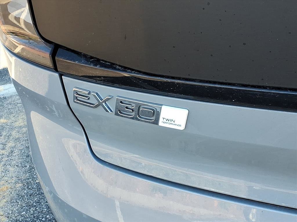 New 2026 Volvo EX30 Cross Country Ultra w/ Protection Package Premier image 6