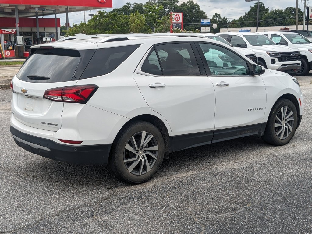 Used 2022 Chevrolet Equinox Premier AWD/4WD image 4