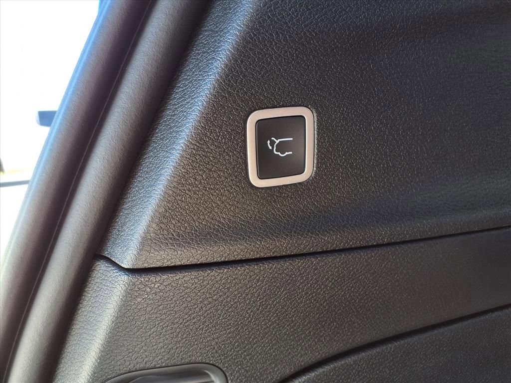 New 2026 Chrysler Pacifica Select image 29
