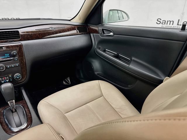 Used 2013 Chevrolet Impala LTZ FWD image 24