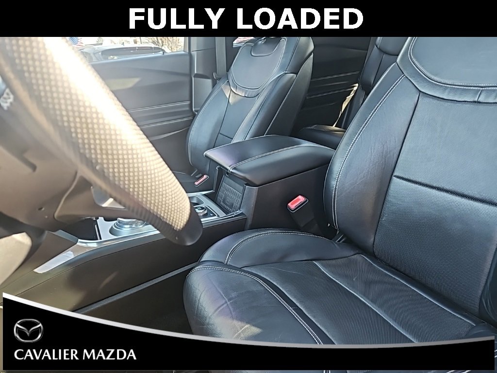 Used 2020 Ford Explorer ST w/ ST Street Pack image 24