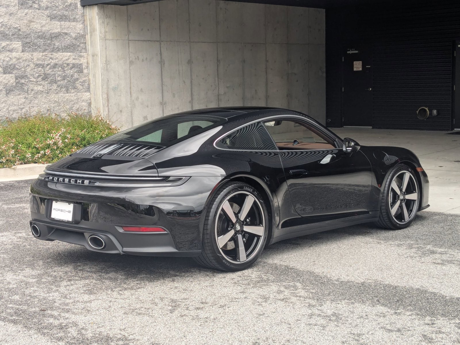 Used 2025 Porsche 911 Carrera S image 9