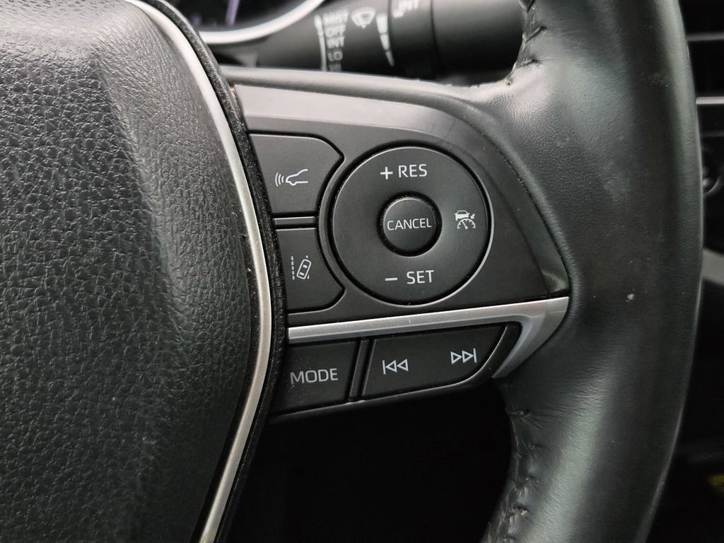 Used 2023 Toyota Camry XLE FWD image 29