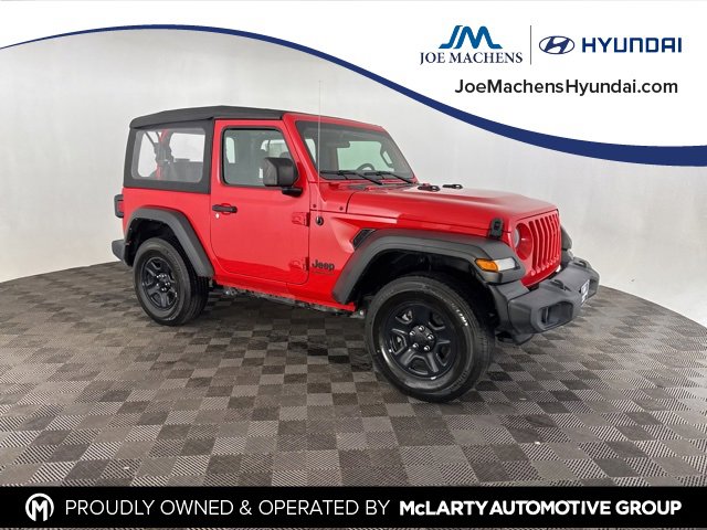 Used 2022 Jeep Wrangler Sport image 3