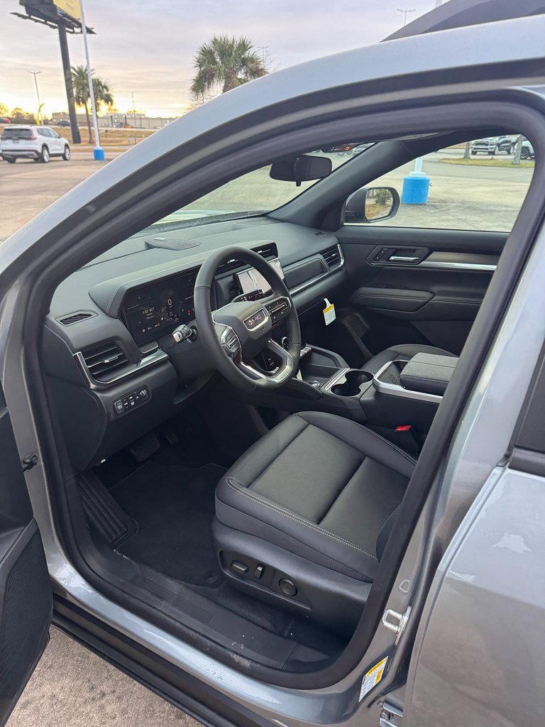 New 2026 GMC Terrain Elevation w/ Elevation Premium Package image 10