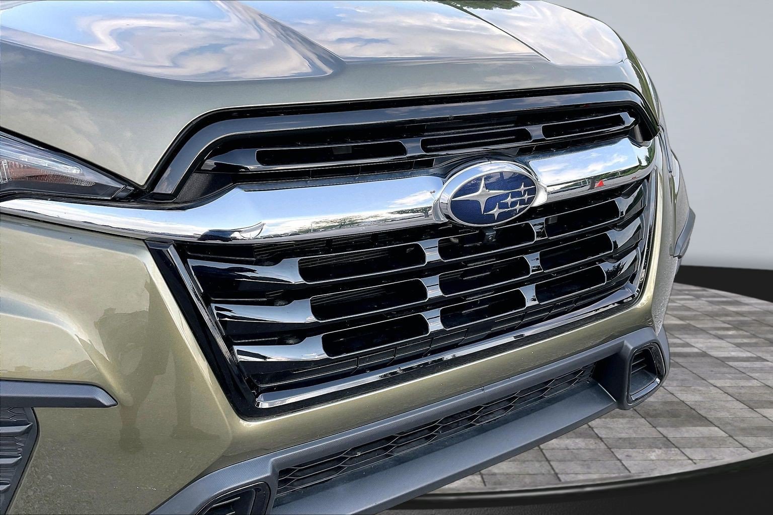 Used 2025 Subaru Ascent Limited AWD/4WD image 29
