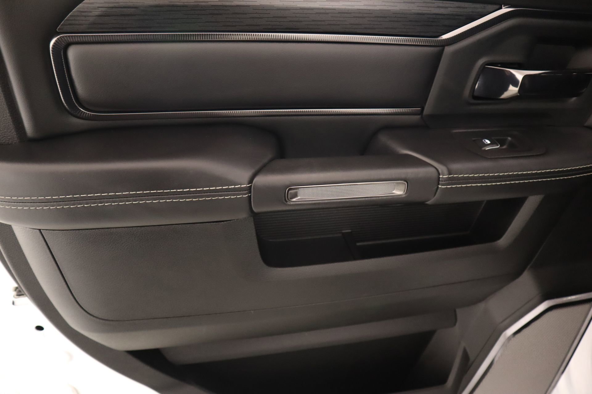 Used 2025 RAM 2500 Rebel w/ Rebel Level 2 Equipment Group image 17