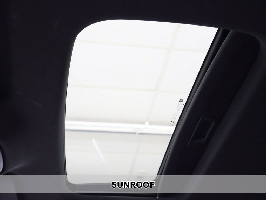 Used 2024 Buick Envista Avenir FWD image 3