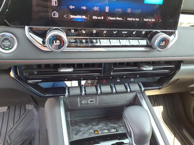 Used 2024 Chevrolet Colorado Z71 w/ LPO, Dark Essentials Package image 30