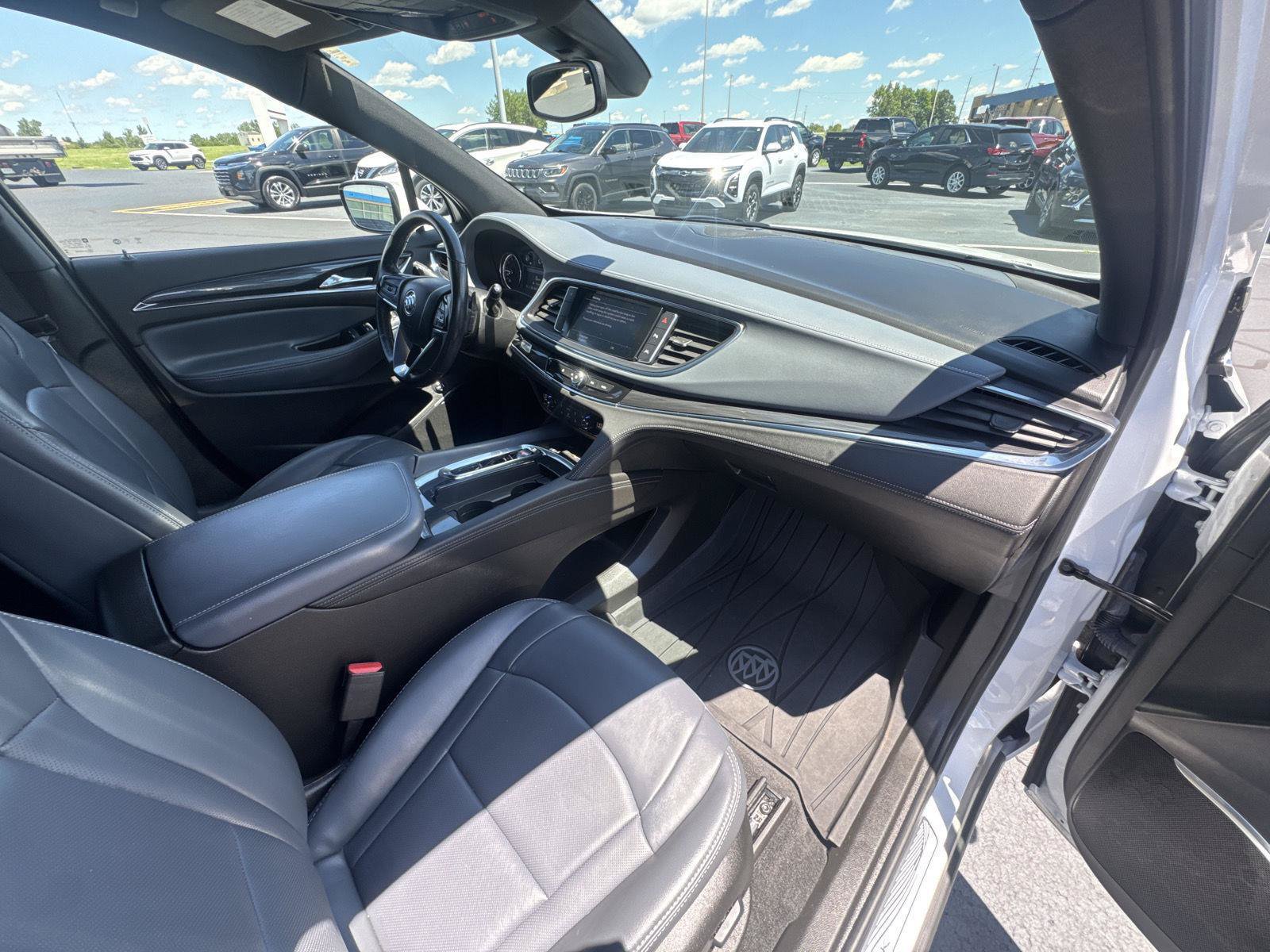 Used 2023 Buick Enclave Essence w/ LPO, Floor Liner Package FWD image 18