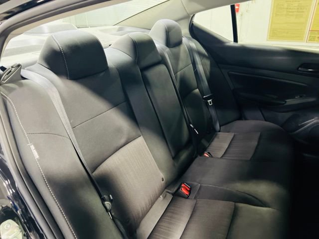 Used 2025 Nissan Altima 2.5 S FWD image 28