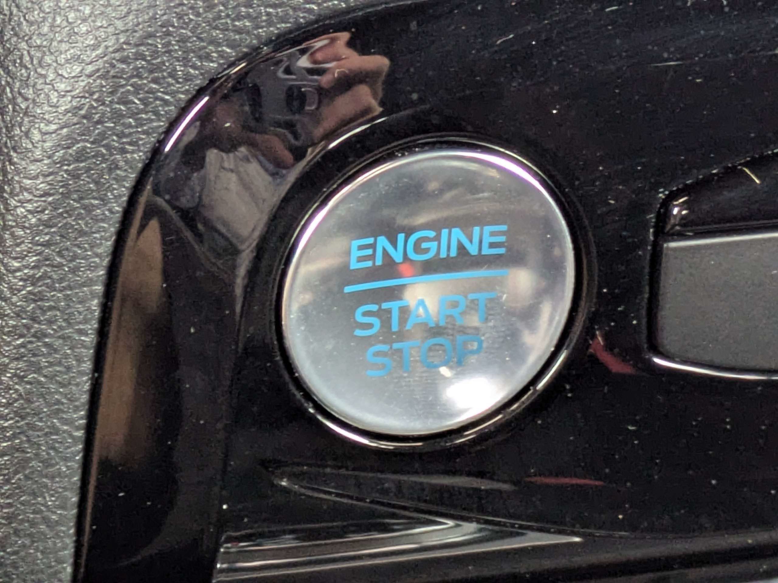 Certified 2023 Ford Escape ST-Line w/ Tech Pack #1 FWD image 33