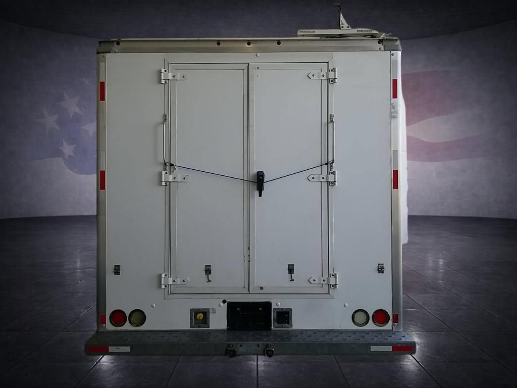 Used 2015 Ford E-450 and Econoline 450 Super Duty w/ Power Windows & Locks Group image 8