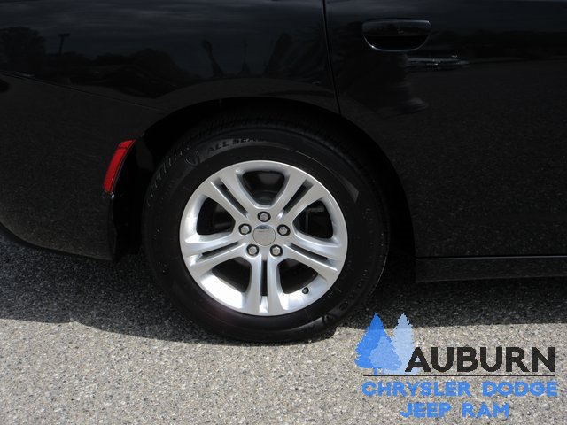Used 2020 Dodge Charger SXT w/ Leather Interior Group image 4
