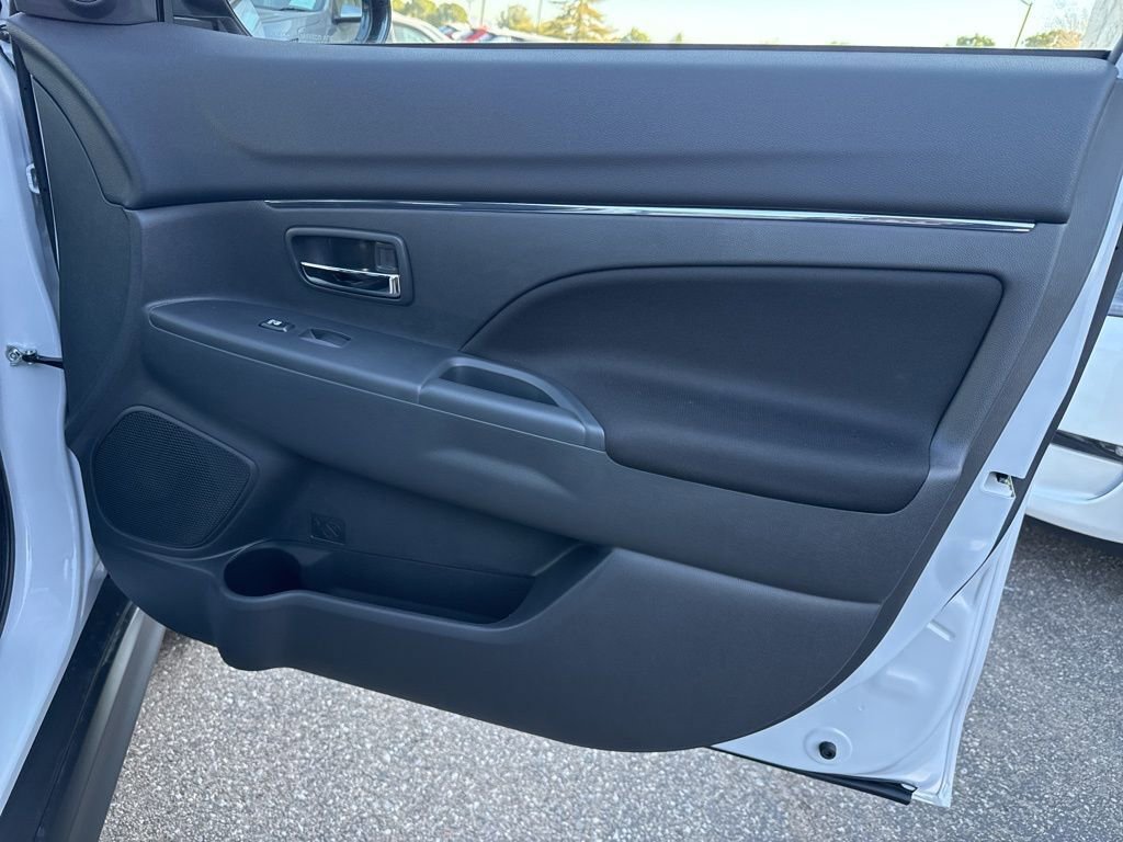 New 2026 Mitsubishi Outlander Sport ES image 30