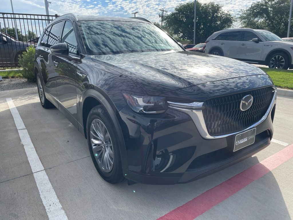 Used 2024 MAZDA CX-90 Plug-In Hybrid w/ Preferred AWD/4WD image 2