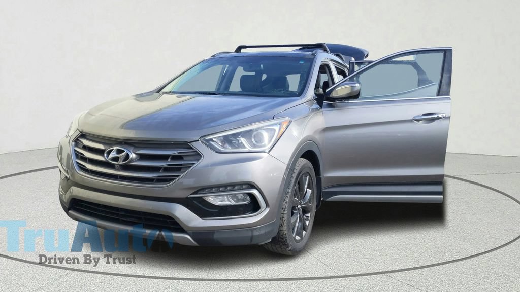 Used 2018 Hyundai Santa Fe Sport FWD image 11