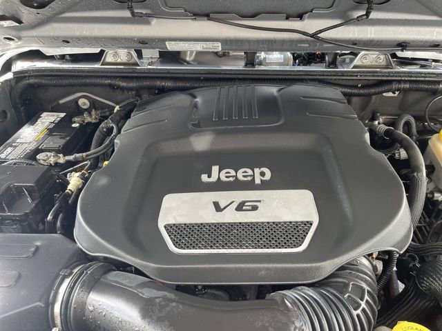 Used 2014 Jeep Wrangler Unlimited Sport w/ Quick Order Package 24S image 22