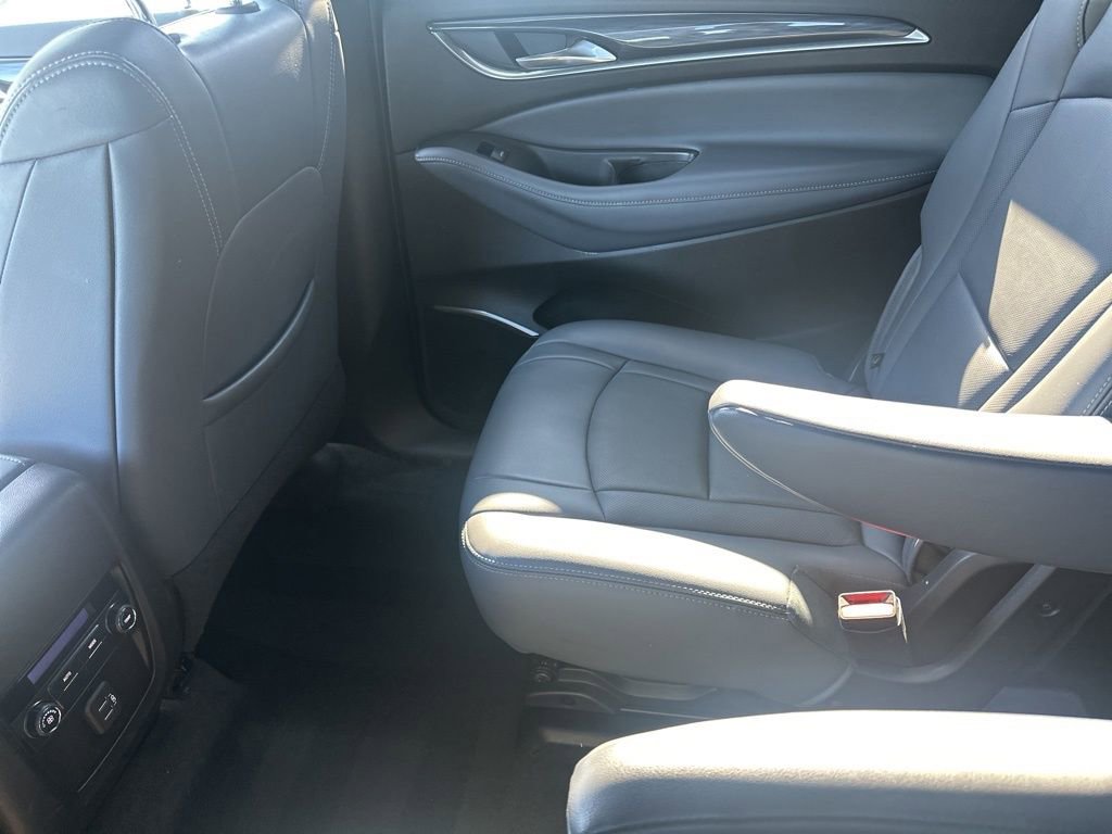 Used 2023 Buick Enclave Essence w/ Experience Buick Package image 31