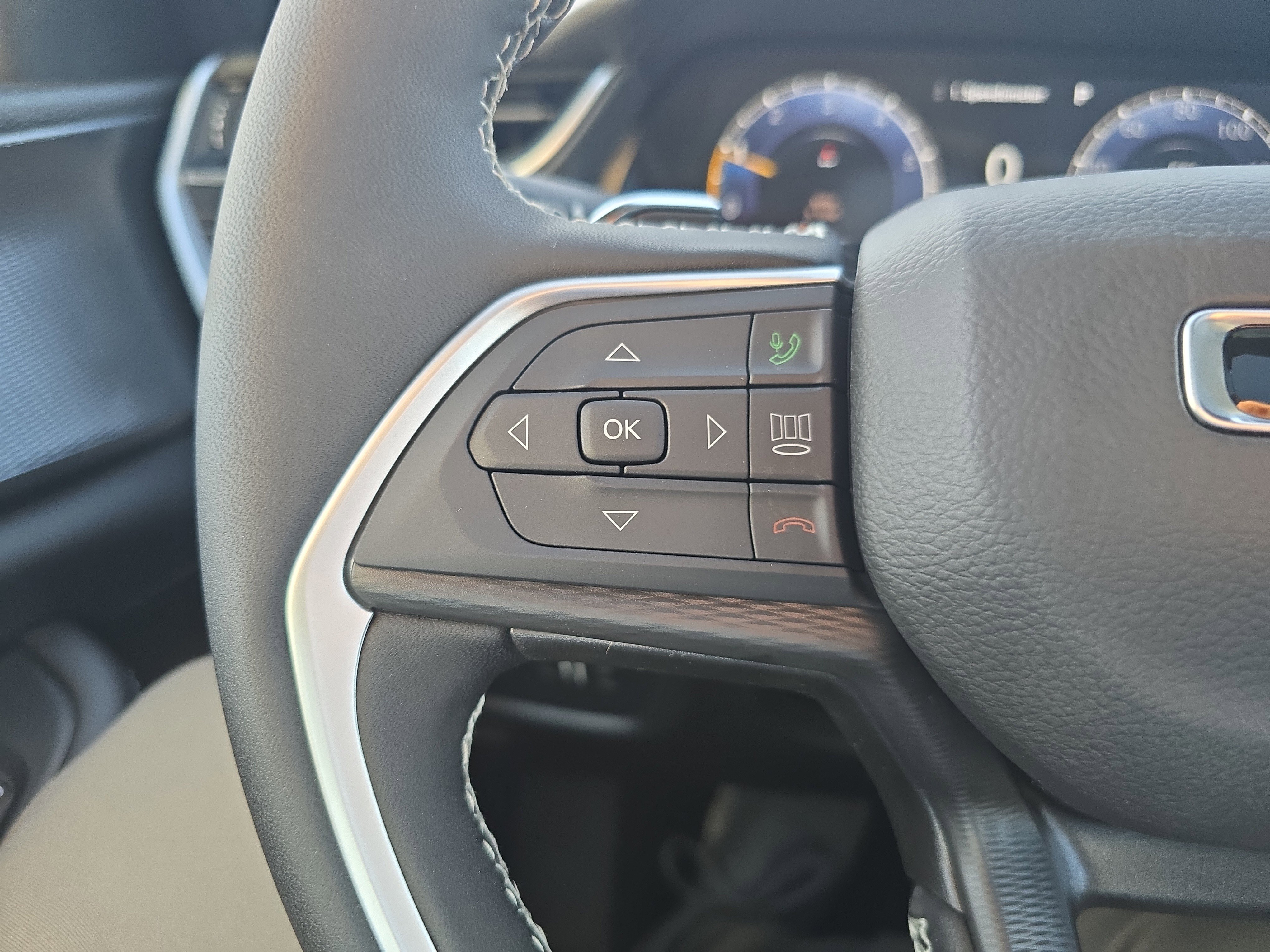 New 2025 Jeep Grand Cherokee Altitude image 22