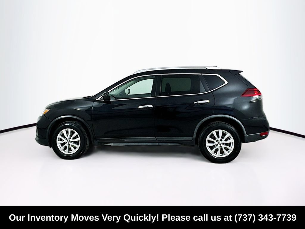 Used 2018 Nissan Rogue SV AWD/4WD image 4