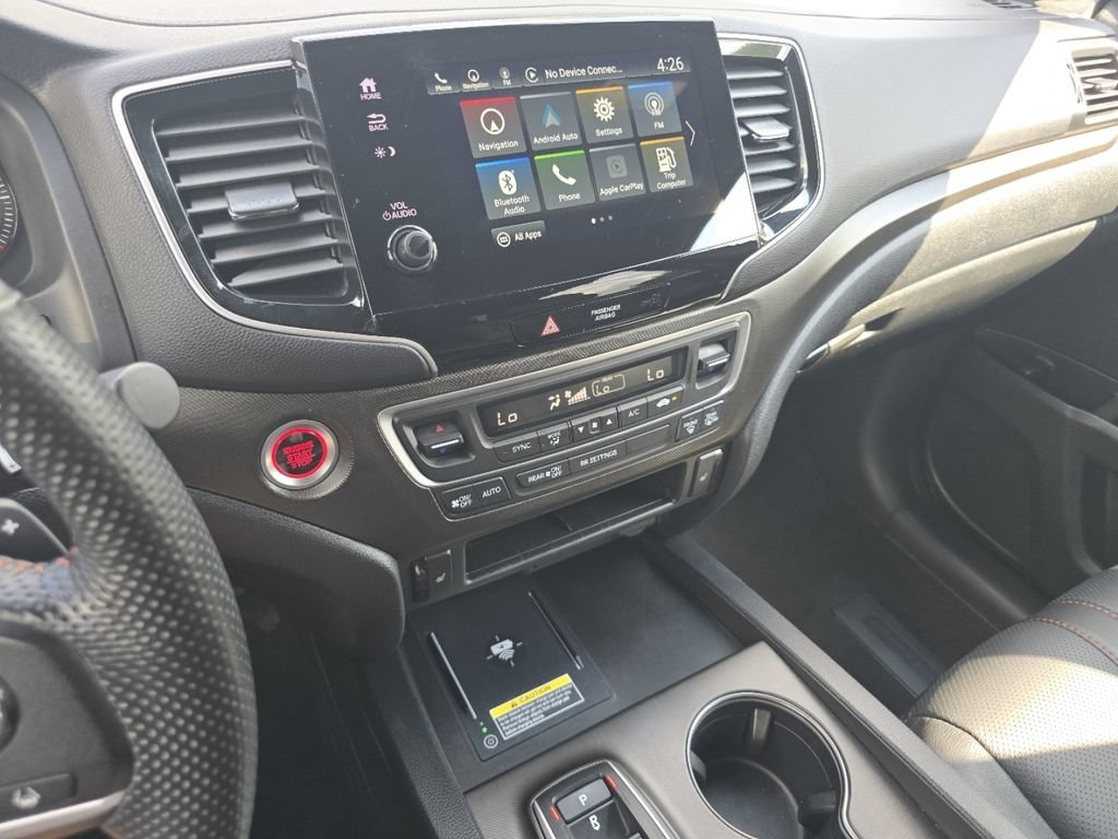 Certified 2025 Honda Passport TrailSport image 29
