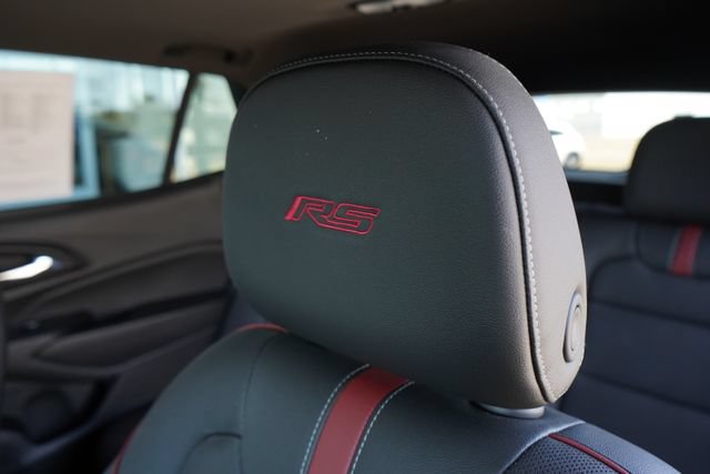 Used 2026 Chevrolet Trax RS w/ Sunroof Package FWD image 26