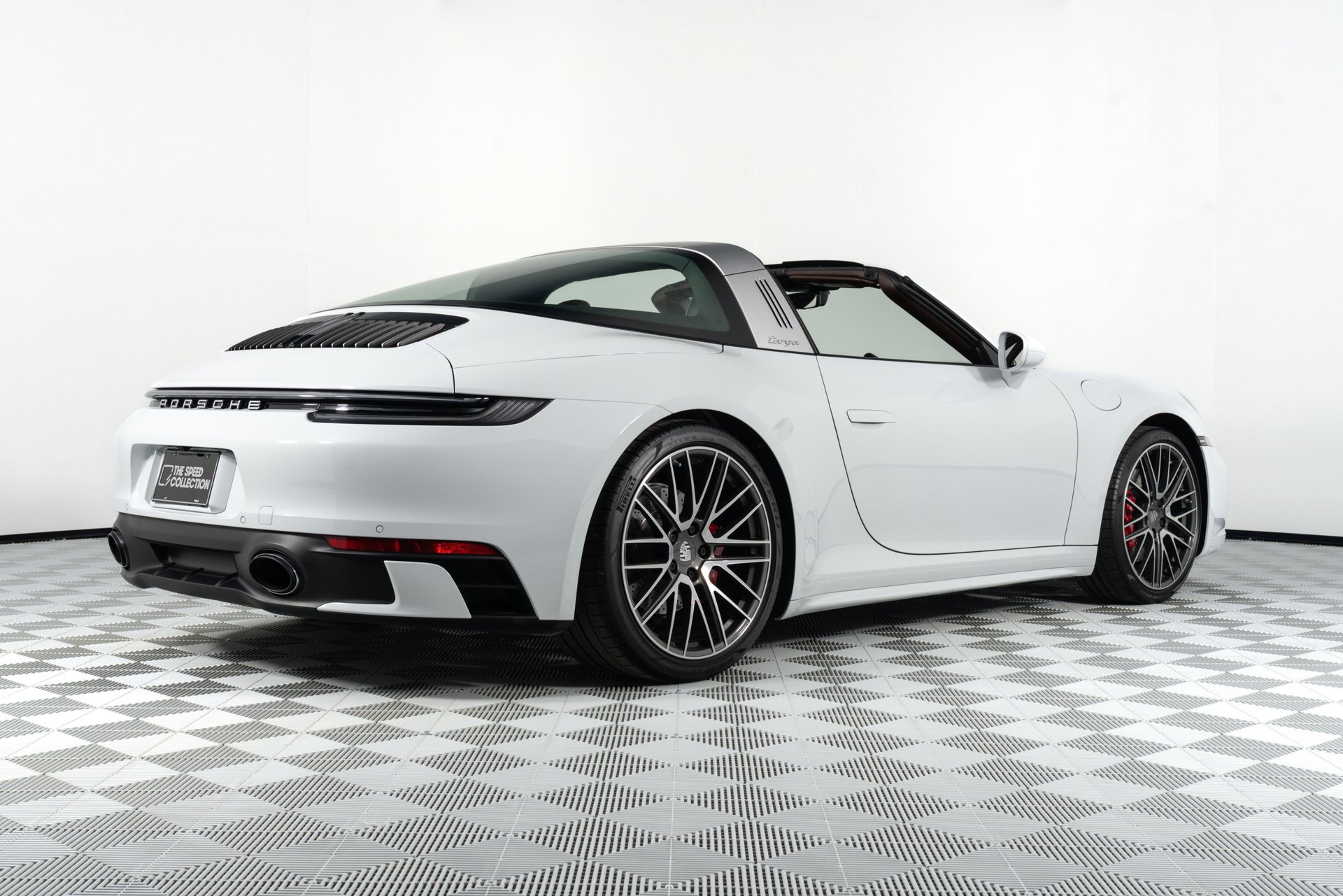 Used 2021 Porsche 911 Targa 4S image 7