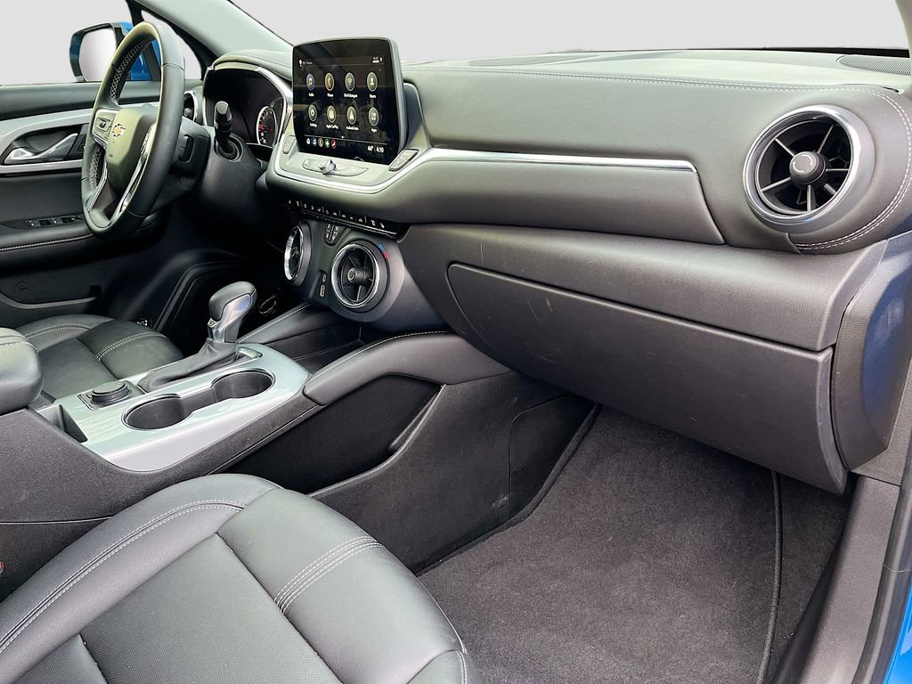 Used 2024 Chevrolet Blazer LT image 28