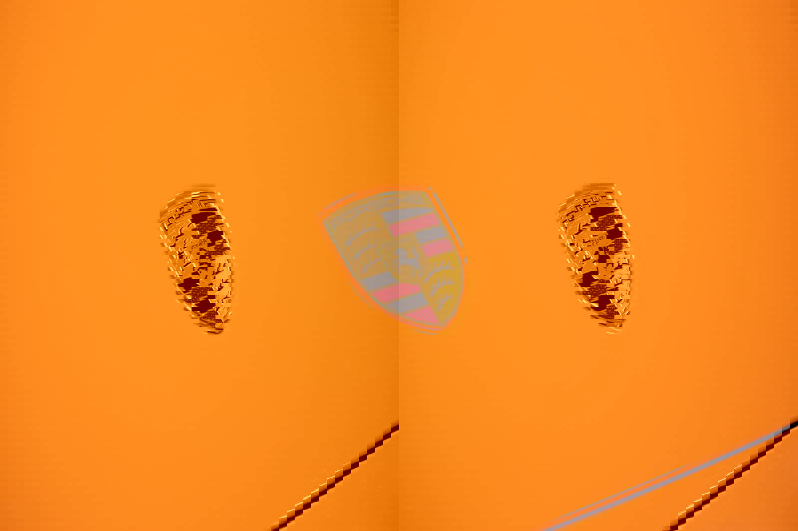 Certified 2025 Porsche Taycan 4S image 17