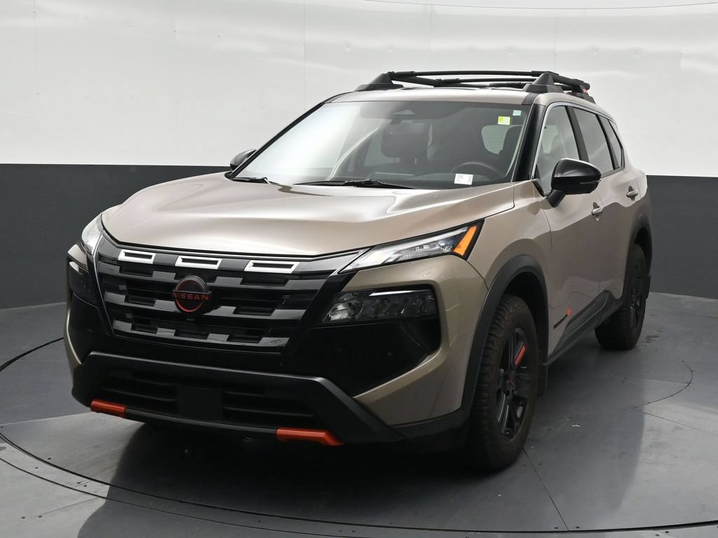 Used 2025 Nissan Rogue SV w/ Rock Creek Premium Package AWD/4WD image 9