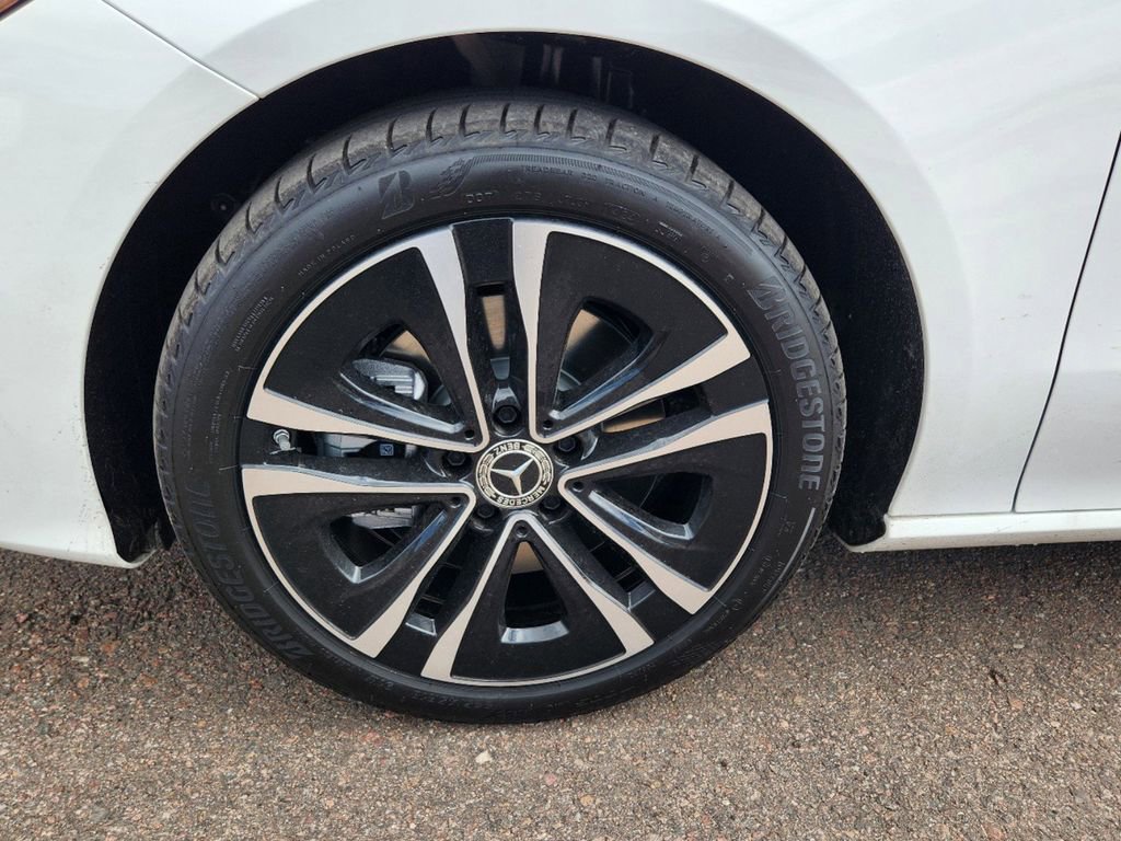 New 2025 Mercedes-Benz CLA 250 4MATIC image 20