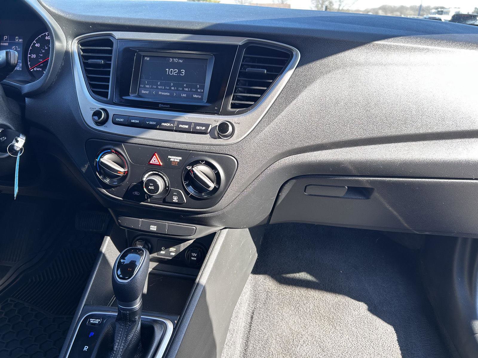 Used 2019 Hyundai Accent SE image 20