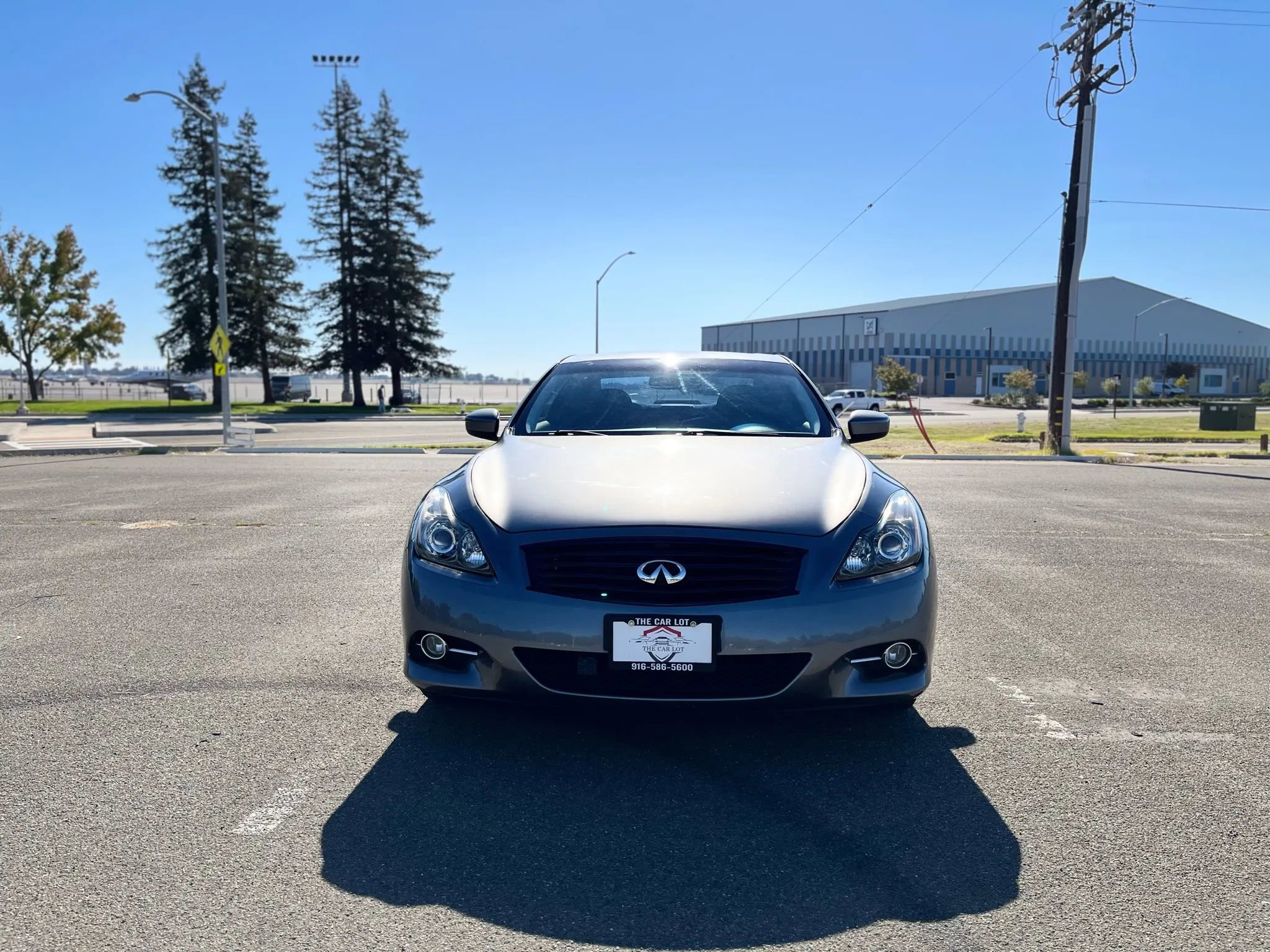 Used 2014 INFINITI Q60 Journey w/ Premium Package image 2
