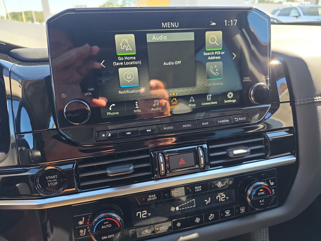 New 2025 Nissan Pathfinder Platinum image 13