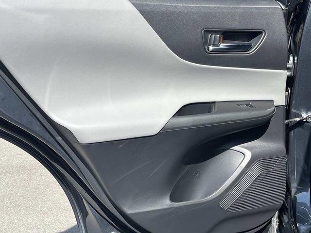 Used 2024 Toyota Venza LE image 21