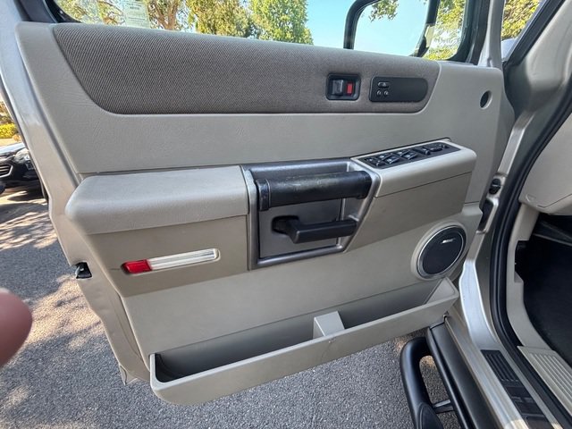 Used 2003 HUMMER H2 AWD/4WD image 33