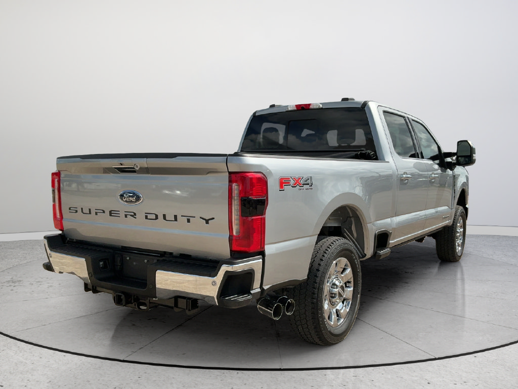 Used 2024 Ford F250 Lariat w/ Chrome Package AWD/4WD image 6