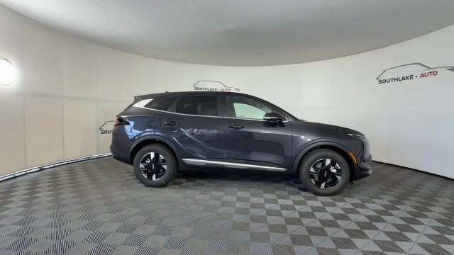 New 2026 Kia Sportage LX w/ LX Convenience Package AWD/4WD image 9
