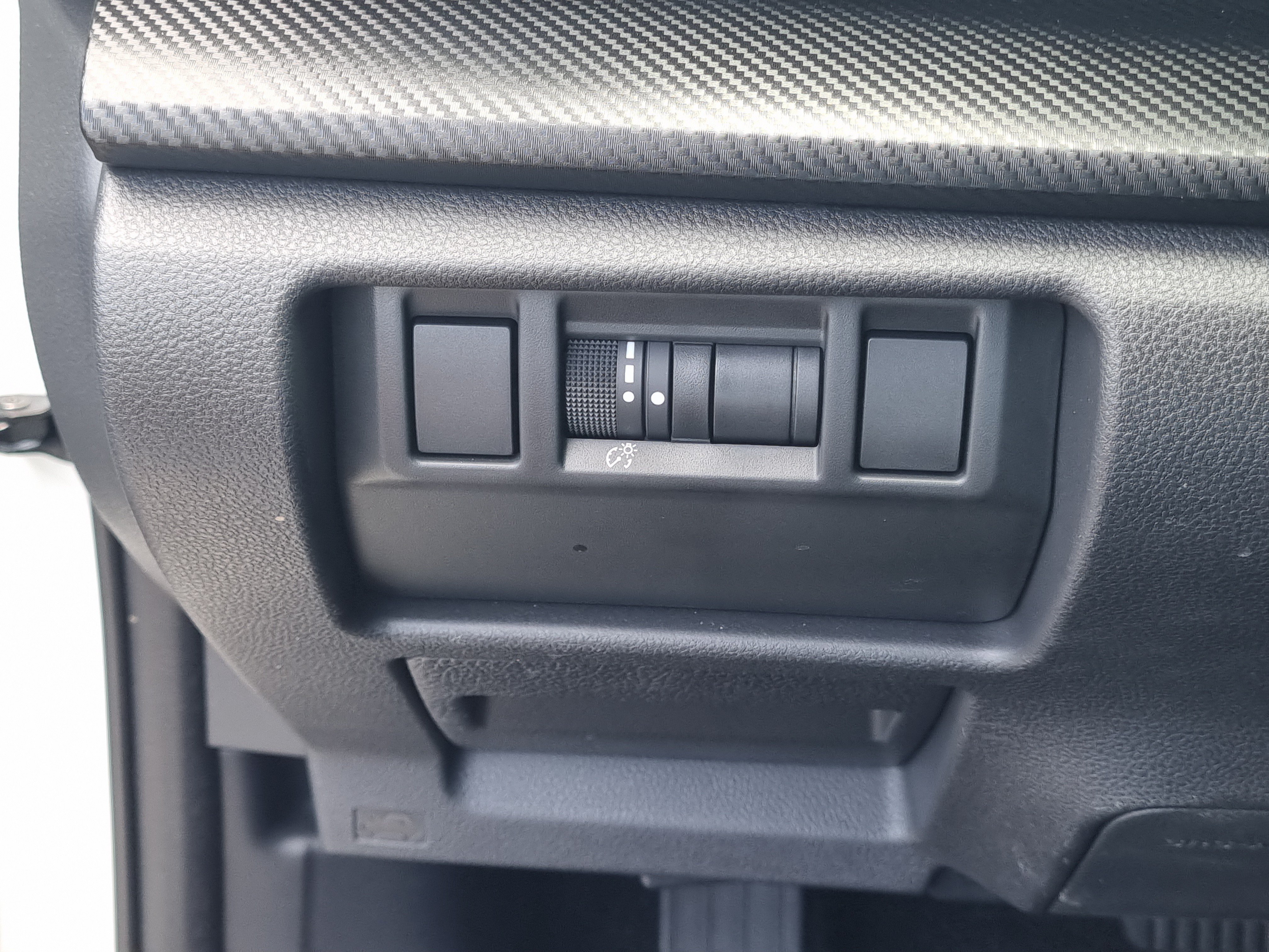 Certified 2024 Subaru Crosstrek 2.0i Premium AWD/4WD image 23