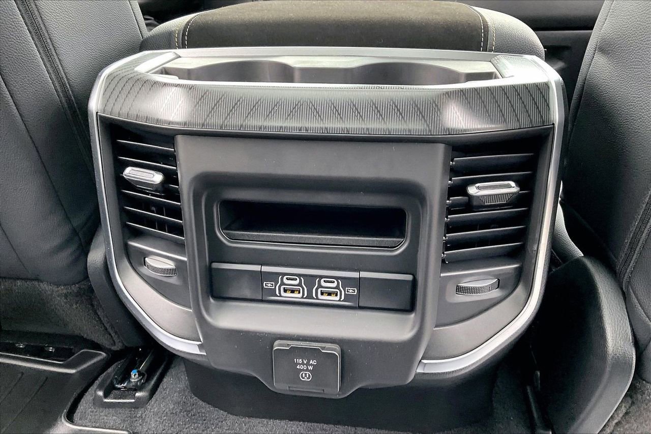 New 2026 RAM 1500 Big Horn AWD/4WD image 17