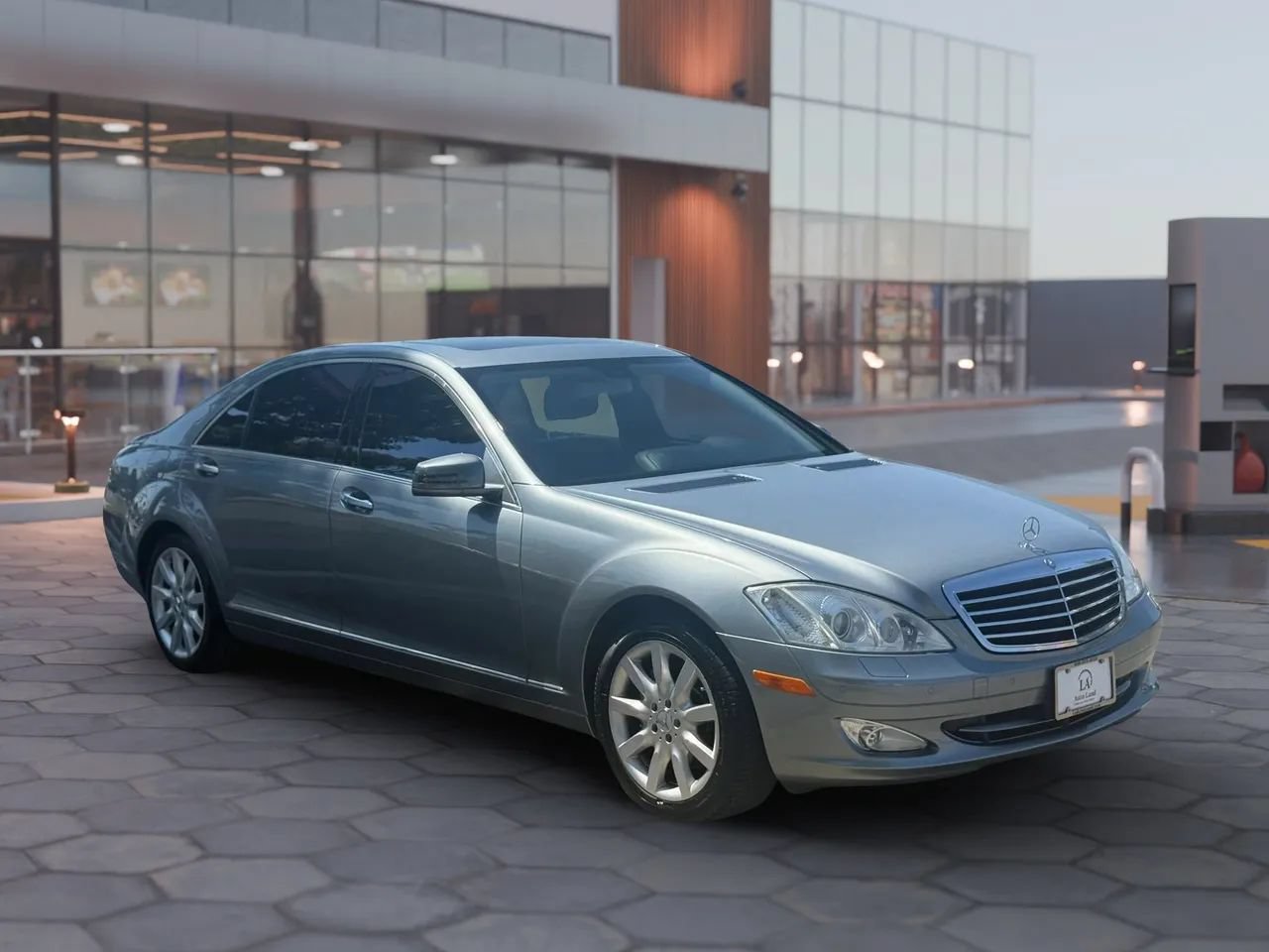 Used 2007 Mercedes-Benz S 550 image 8
