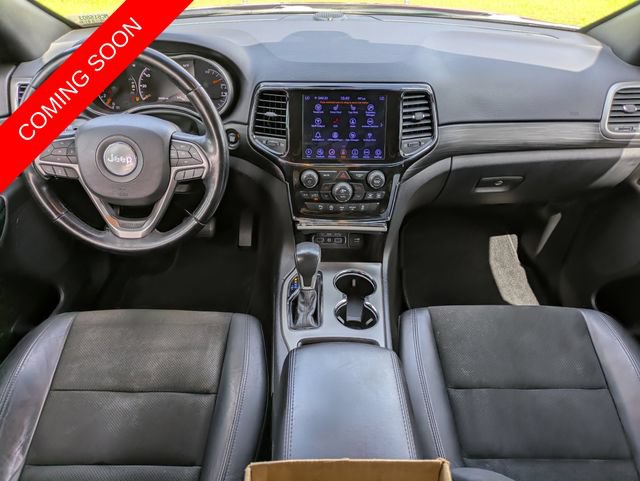 Certified 2021 Jeep Grand Cherokee Laredo X AWD/4WD image 11